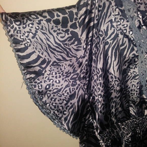CottonExpress animal print top - Picture 4 of 5